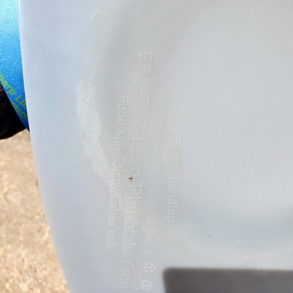 Pet Food Dish Set || 4 inches || GUC - Picture 5 of 5